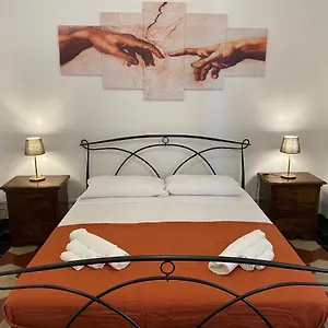 https://viatoris-apartment.it-tuscanyhotel.com
